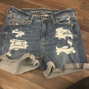 Used in great condition. American eagle,Jean shorts. Size 4